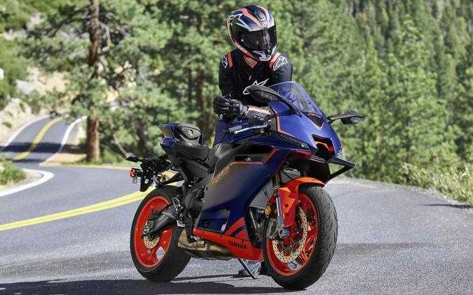 2027 Yamaha YZF-R9
