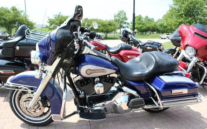 2006 Harley-Davidson® FLHTCI - Electra Glide® Classic