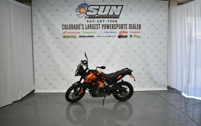 2024 KTM Adventure 390