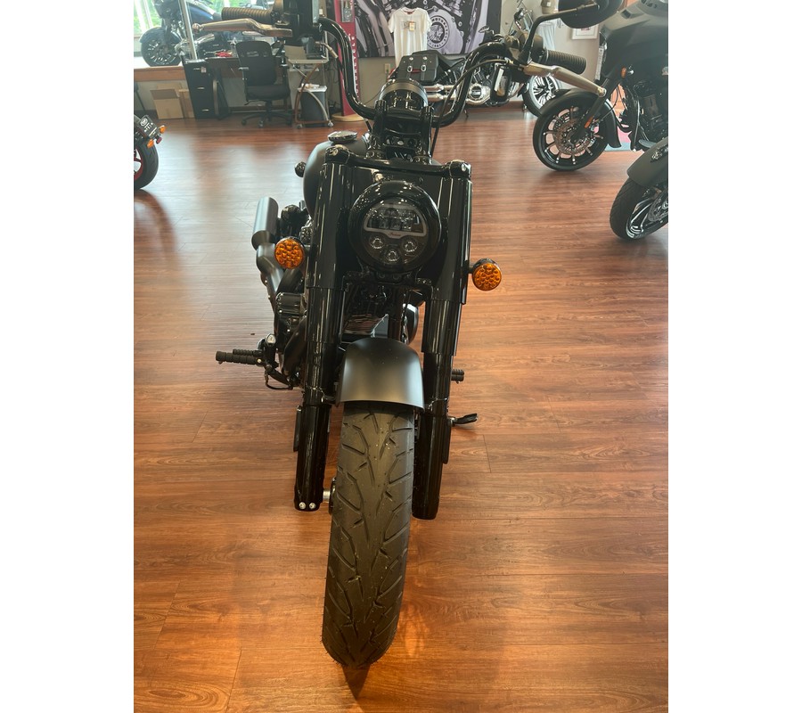 2024 Indian Chief Bobber Dark Horse®