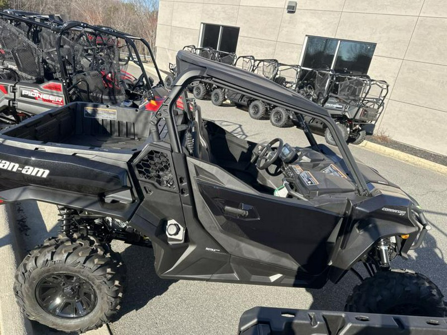 2026 Can-Am® Commander XT 1000R