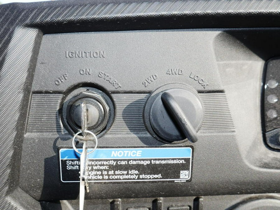 2025 Kawasaki Teryx4™ S LE