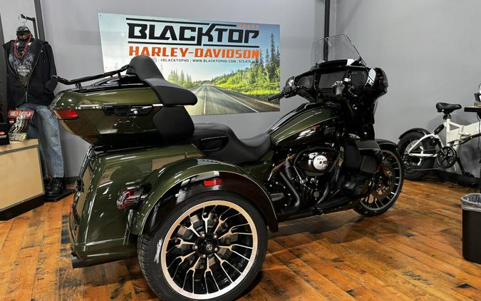 2026 Harley-Davidson® Street Glide 3 Limited OLIV STL MTL/BLK W/ PINSTRI