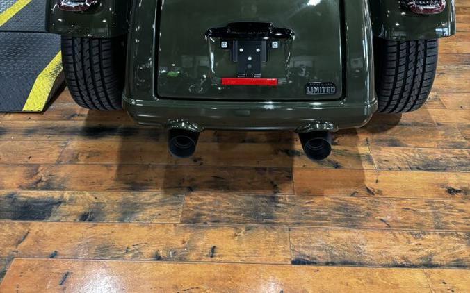 2026 Harley-Davidson® Street Glide 3 Limited OLIV STL MTL/BLK W/ PINSTRI