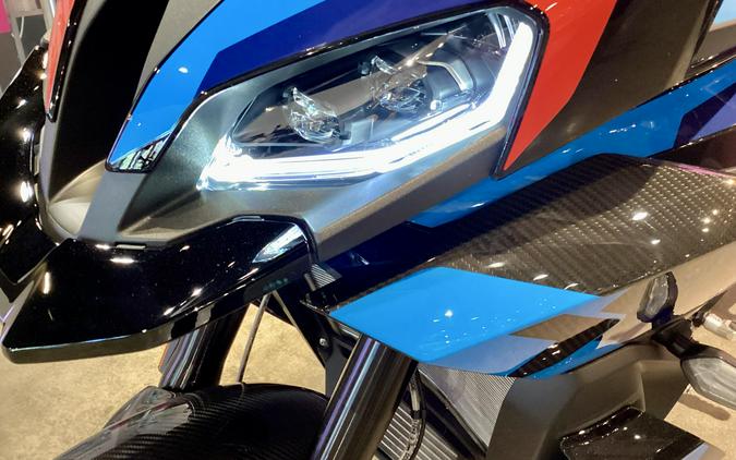 2026 BMW M 1000 XR