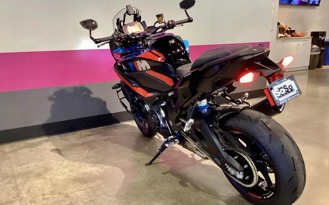 2026 BMW M 1000 XR