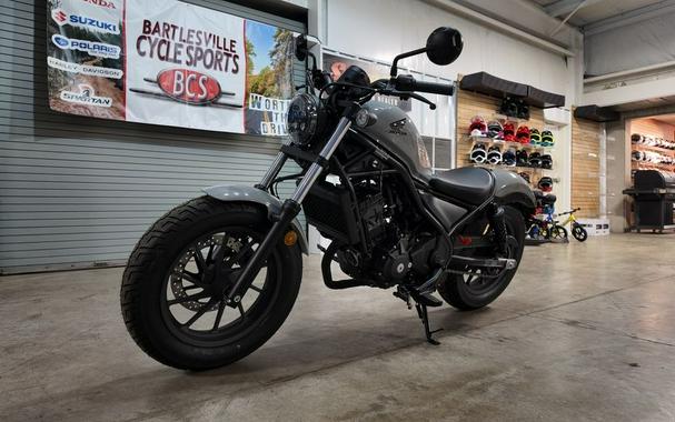 2026 Honda Rebel® 300 E-Clutch