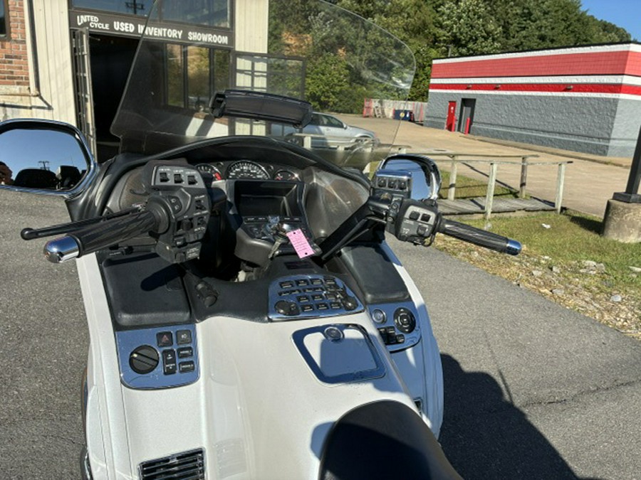 2008 Honda GL18HPN8 (Goldwing Trike)