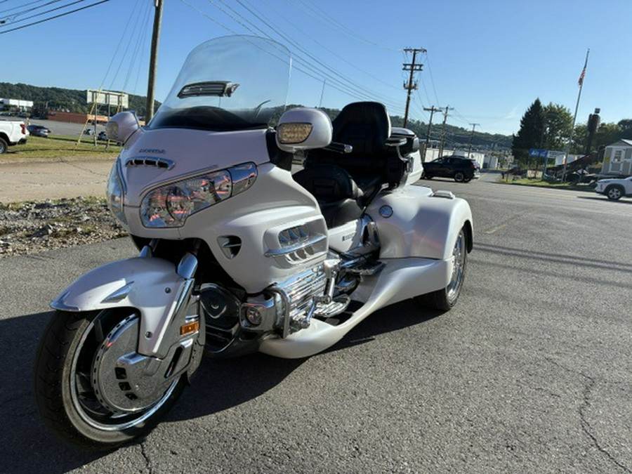 2008 Honda GL18HPN8 (Goldwing Trike)