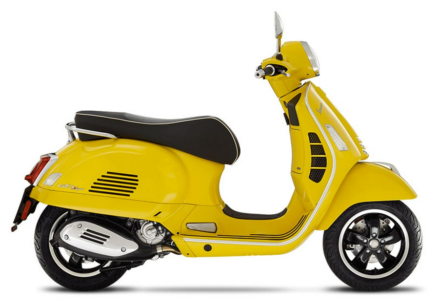 2022 Vespa GTS Super 300 HPE