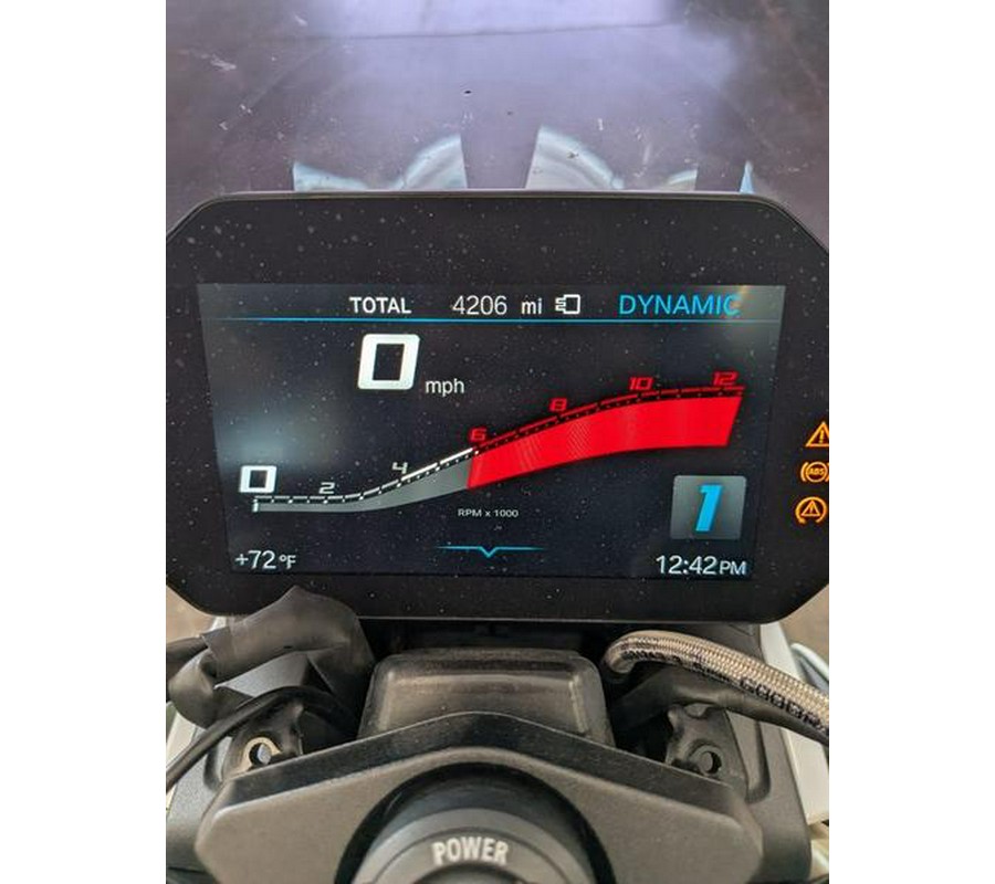 2022 BMW S 1000 R Light White/M Motorsport