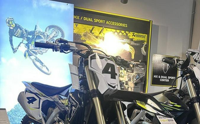 2025 Triumph TF450 RC