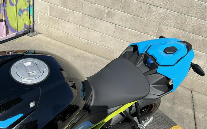 2026 BMW S 1000 R