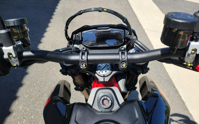 2027 Ducati Hypermotard 698 NERA