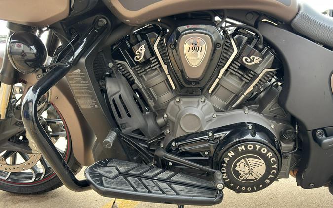 2021 Indian Motorcycle Challenger® Dark Horse®