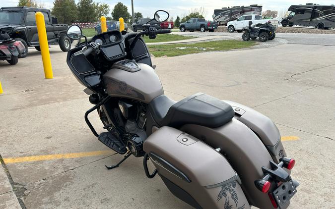 2021 Indian Motorcycle Challenger® Dark Horse®
