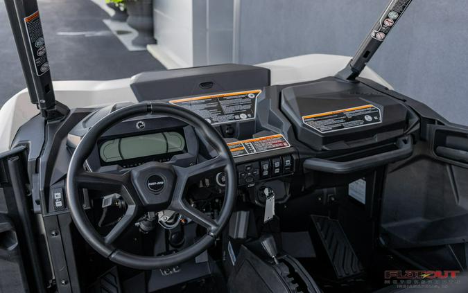 2023 Can-Am COMMANDER XT-P 1000R