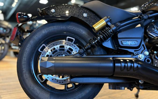 2026 Indian Motorcycle 101 SCOUT ONYX BLACK CRYSTAL W GRFX 49ST