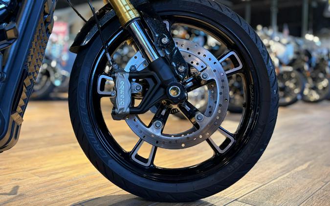 2026 Indian Motorcycle 101 SCOUT ONYX BLACK CRYSTAL W GRFX 49ST