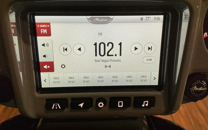 2025 Indian Motorcycle® Chieftain® Dark Horse® Storm Gray/Graphics