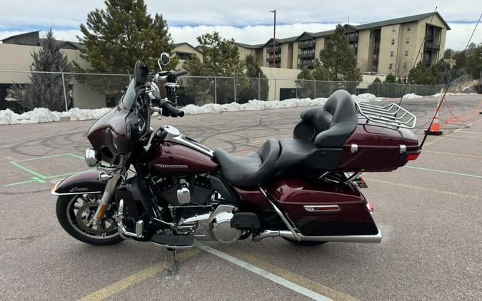 2015 Harley-Davidson® Ultra Limited Low