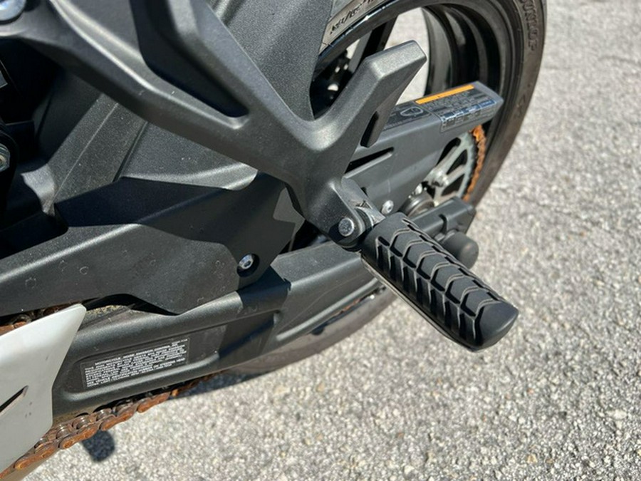 2020 Kawasaki Z650 ABS Metallic Black/Metallic Flat Spark Black