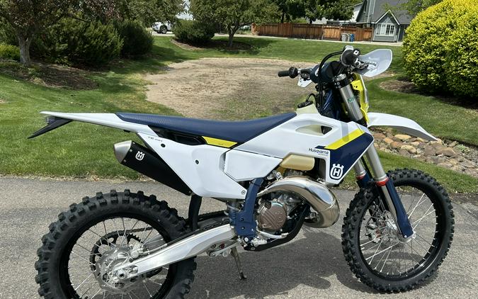 2025 Husqvarna Motorcycles TE 150