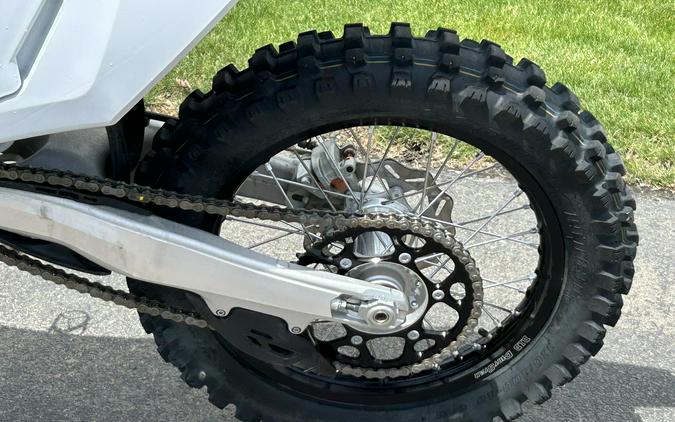 2025 Husqvarna Motorcycles TE 150