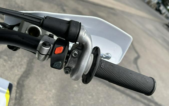 2025 Husqvarna Motorcycles TE 150