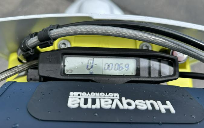 2025 Husqvarna Motorcycles TE 150