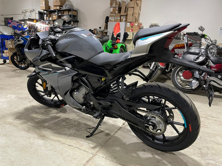 2023 CFMOTO 300 SS GHOST GREY