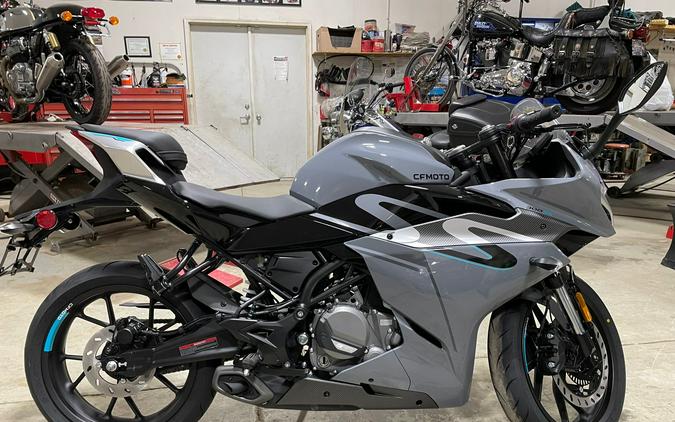 2023 CFMOTO 300 SS GHOST GREY