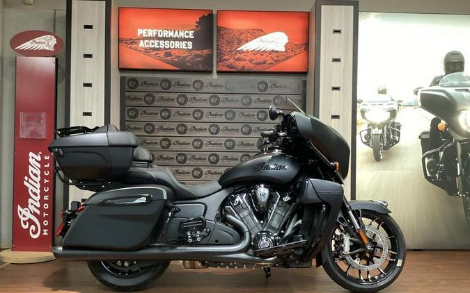 2025 Indian Motorcycle® Roadmaster® PowerPlus Dark Horse® 112 Black Smoke