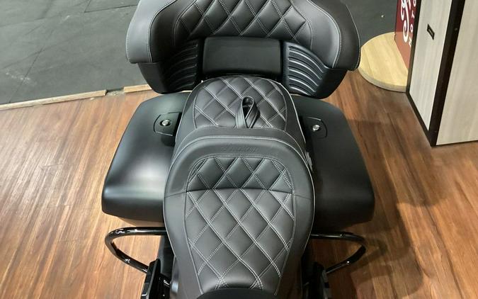 2025 Indian Motorcycle® Roadmaster® PowerPlus Dark Horse® 112 Black Smoke