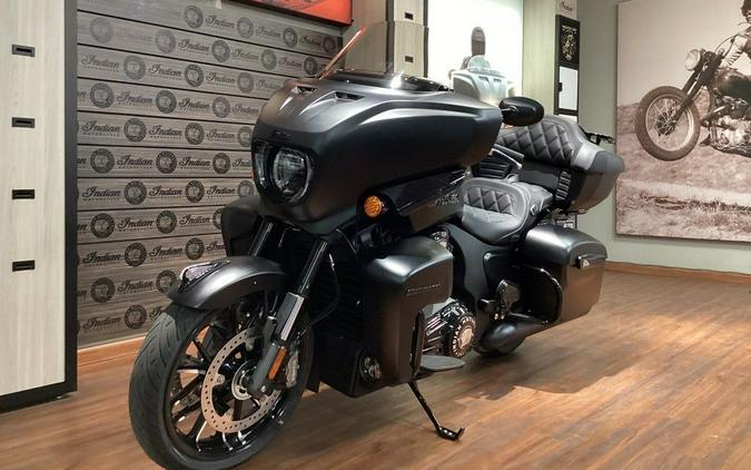 2025 Indian Motorcycle® Roadmaster® PowerPlus Dark Horse® 112 Black Smoke