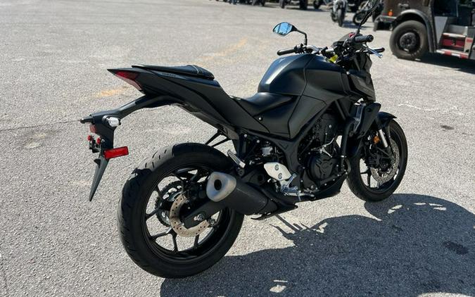 2022 Yamaha MT-03 03