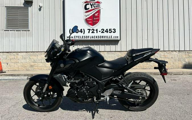 2022 Yamaha MT-03 03