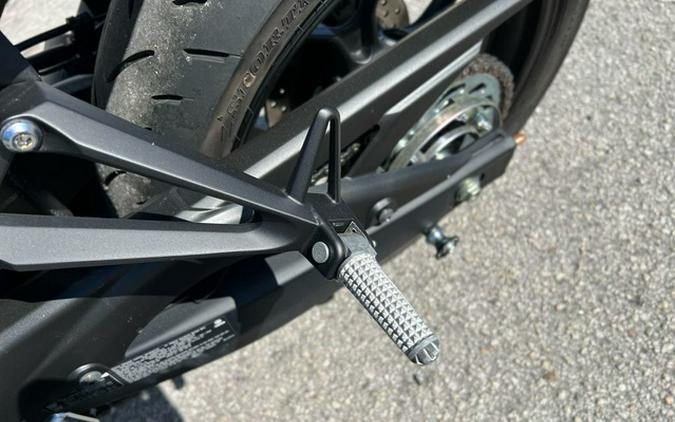 2022 Yamaha MT-03 03