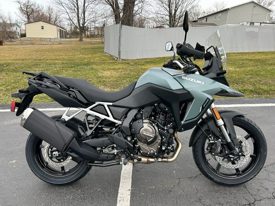 2024 Suzuki V-Strom 800