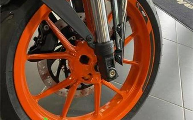 2023 KTM 200 Duke