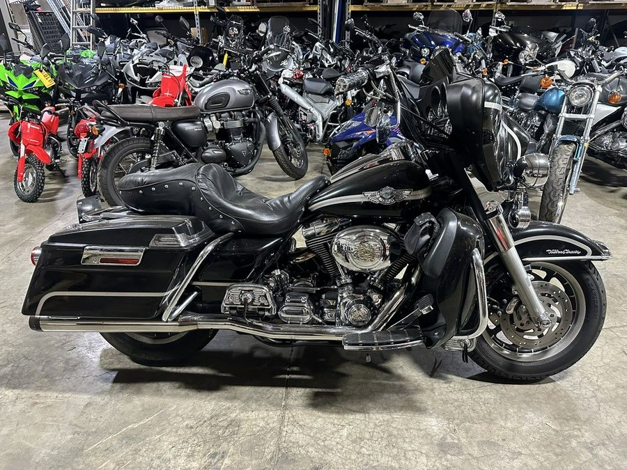 2003 Harley-Davidson® FLHTCUI - Electra Glide® Ultra Classic® Injection