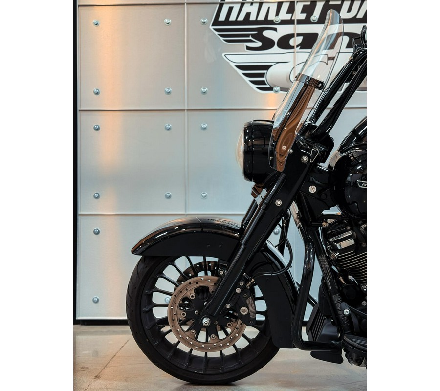 2019 Harley-Davidson® Road King® Special