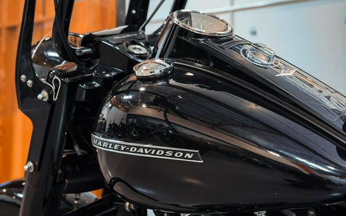 2019 Harley-Davidson® Road King® Special