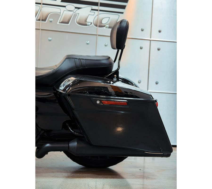 2019 Harley-Davidson® Road King® Special