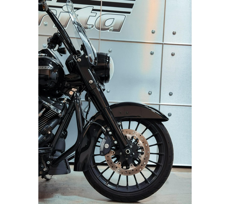 2019 Harley-Davidson® Road King® Special