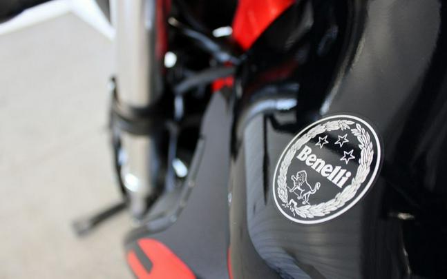 2022 Benelli SBN302S22BK