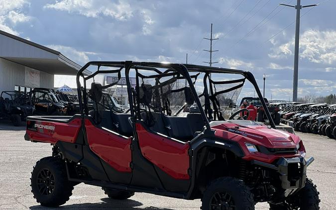 2024 Honda PIONEER 1000-6 DLX CREW