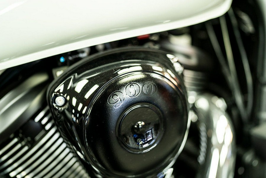 2024 Kawasaki Vulcan 900 Classic