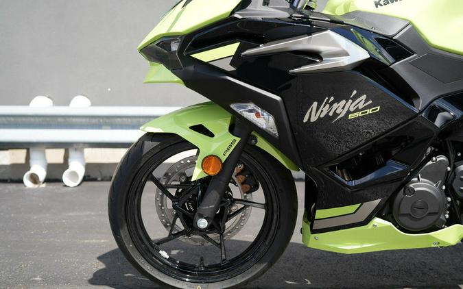 2026 Kawasaki Ninja 500 ABS Metallic Yellowish Green/Ebony