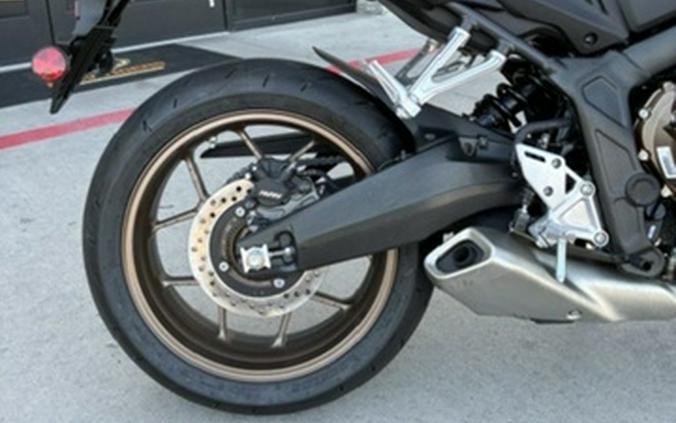 2026 Honda CB650R E-Clutch